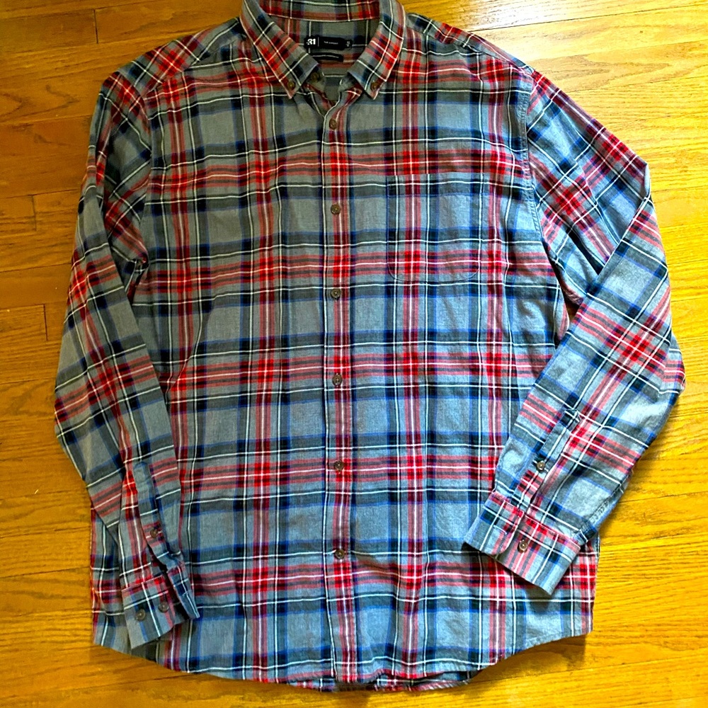 Never worn XL shirt from Simons